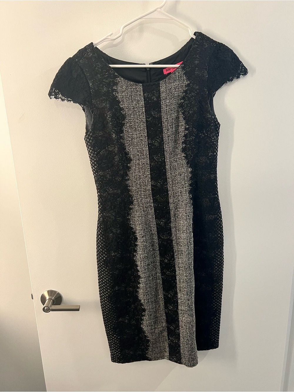Betsey Johnson Black and Gray Lace-Panel Midi Dress